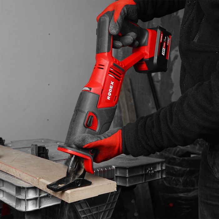 Մխոցային  սղոց(առանց մարտկոցի) 20 Վ 3000պտ/ր 22մմ